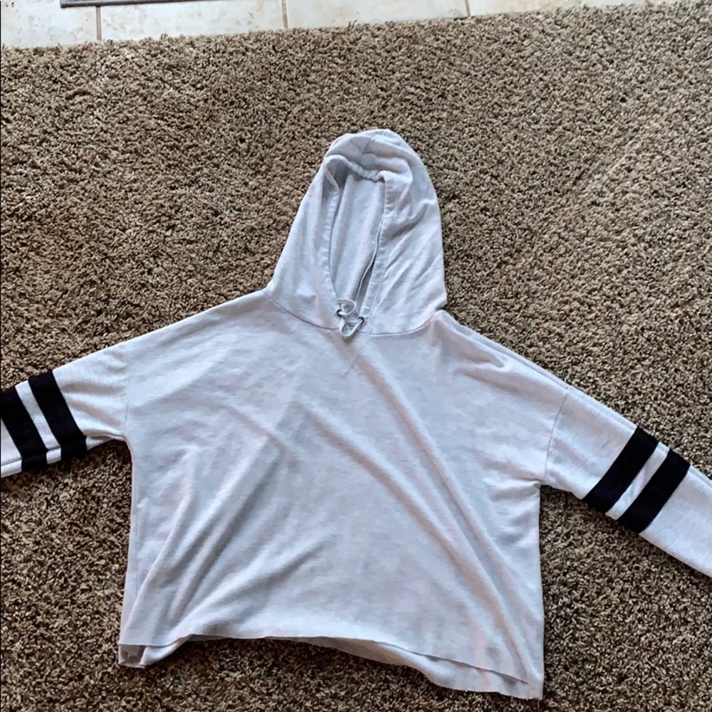 Cropped hoodie
